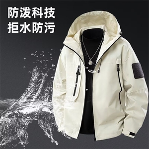 春秋新品男士青年风连帽工装外套冲锋衣男女防风户外夹克登山服图片