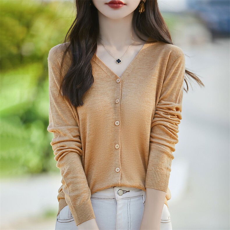 精纺水溶羊毛V领针织开衫女薄款宽松休闲百搭通勤长袖防晒衣外套,针织衫/毛衣,暖烁羊绒