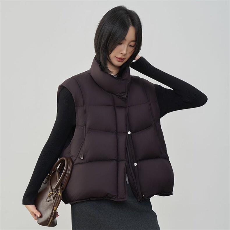 现货2025年冬季新款休闲宽松羽绒马甲女90绒,女装羽绒服,阳光伊恋