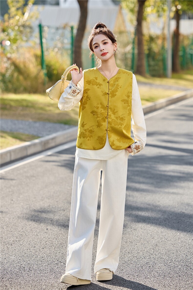 现货！2026春装新款新中式复古两面穿提花马甲上衣两件套,女装套装/套裙,涵墨