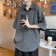灰色