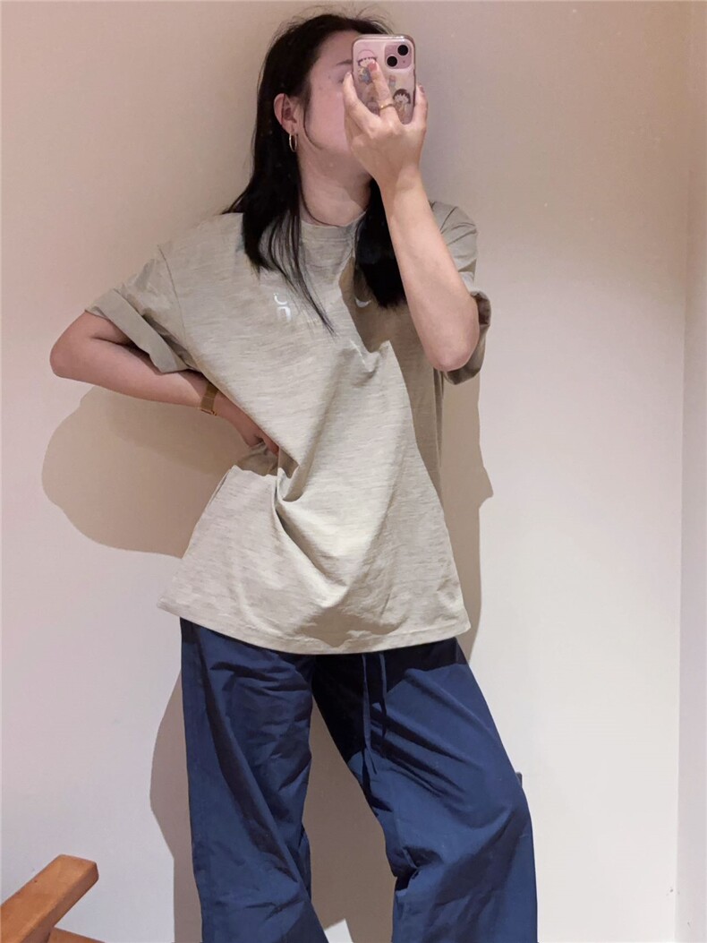 运动短t百搭简约时尚男女同款图片