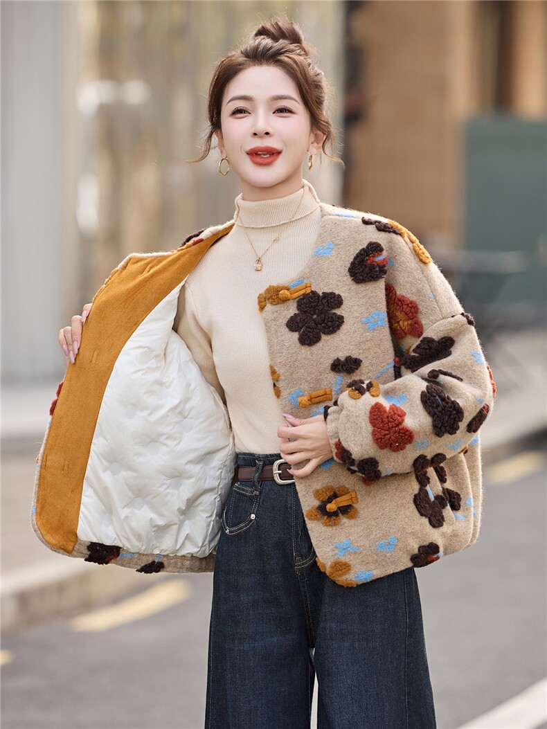 毛毛羽绒服女2025新款潮白鸭绒洋气复古立体花朵时尚保暖羽绒外套,女装羽绒服,冬木谷雨
