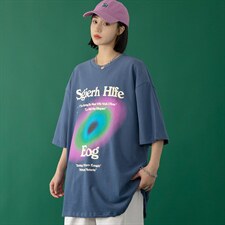 灰色