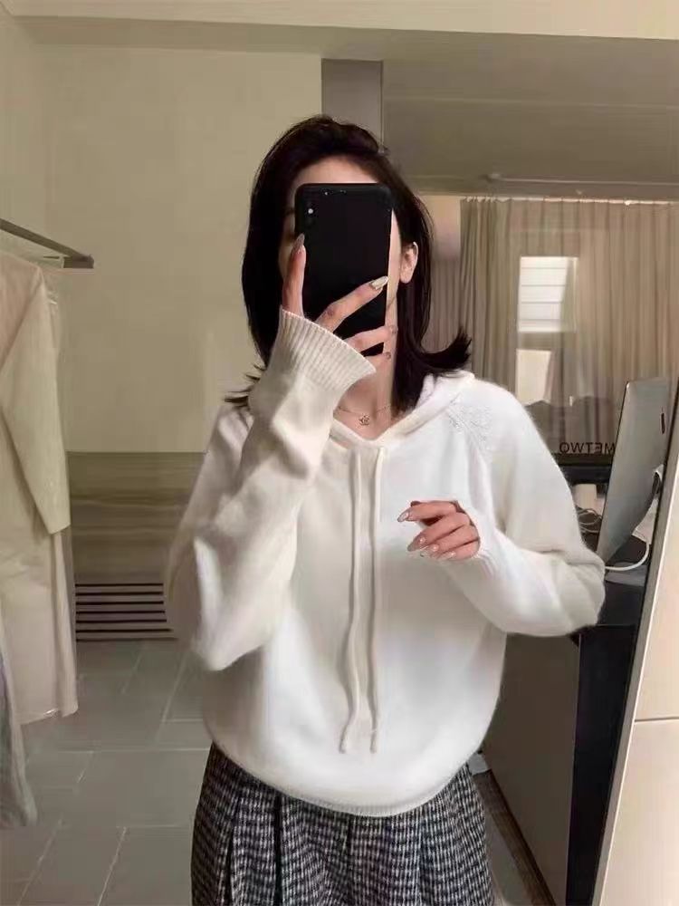 2025年秋季新款女士百搭V领连帽衫，女装针织衫/毛衣，恒恩羊绒
