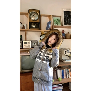 重磅北极绒座山雕大毛毛领毛衣外套冬美式复古休闲慵懒风针织开衫图片