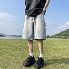 浅蓝色