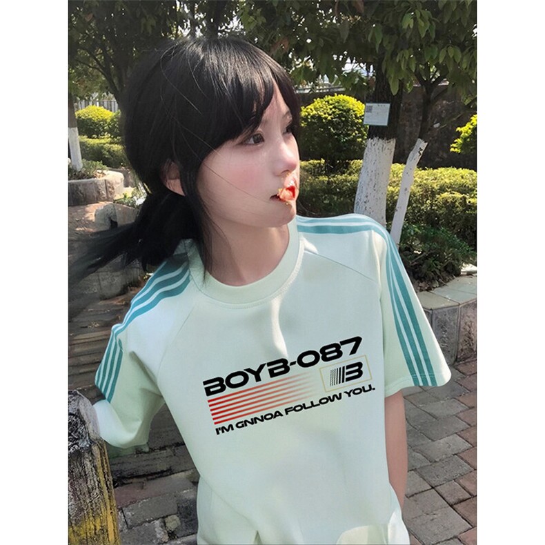 抖音得物品质二开240克宽松纯棉美式潮牌印花三条杠中性风短袖T恤,男装T恤,电商A486
