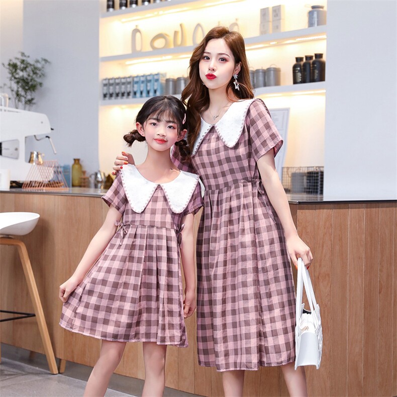 时尚亲子装TR棉布格子学院风连衣裙甜美可爱母女装，童装亲子装，安之芮娜