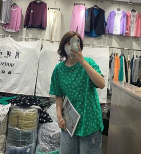 夏季新款 山茶花短袖，其它，月光水岸