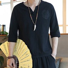 黑色