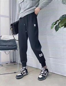 冬季新款 加厚婴儿绒字母刺绣贴标宽松休闲卫裤图片