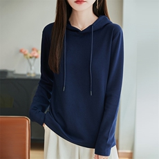 宝蓝色