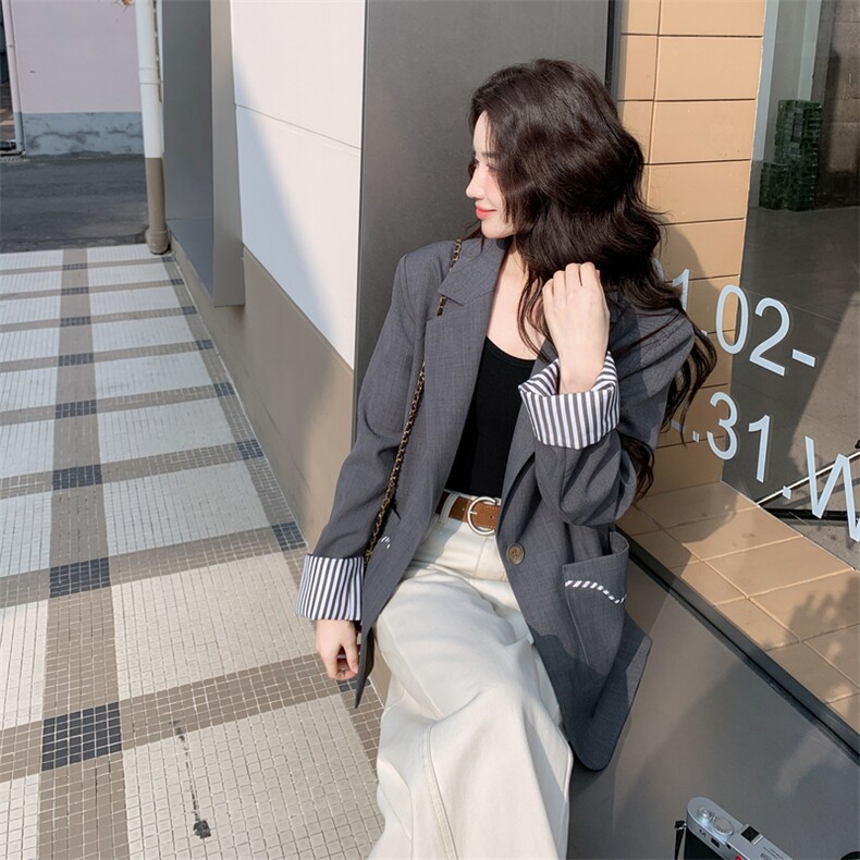 28081-7708-P145-K218春装新款灰色休闲百搭设计感西装外套,女装西装,韩蜜菓