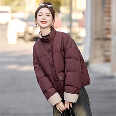 时尚拼色立领短款羽绒服女2024冬季小个子超好看面包服白鸭绒外套，女装羽绒服，美沁