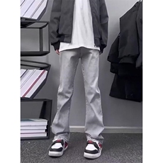 烟灰色