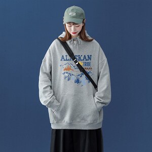 中性 秋季潮流雪山印花宽松情侣连帽卫衣 W220P35控48图片