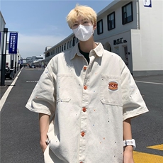 白色