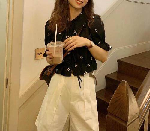 现货，新款刺绣上衣，女装，IC(4F)