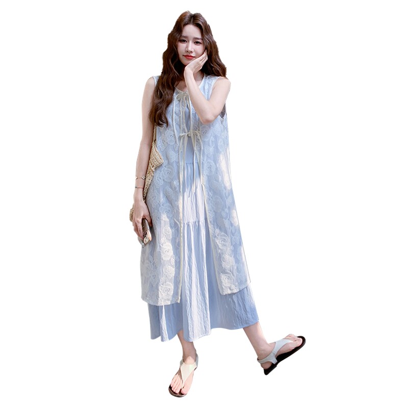 蓝色蕾丝勾花罩衫连衣裙女夏2025新款两件套小清新度假风流行超火,女装连衣裙,1D066-1