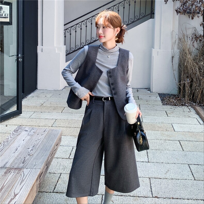 学院风灰色马甲套装女2025秋季新款巨好看减龄打底衫休闲裤三件套,女装套装/套裙,2C253