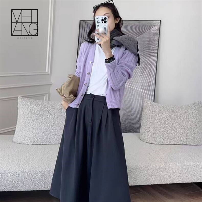 时尚百搭V领羊毛开衫羊毛柔软舒适显瘦修身设计,女装羊毛衫,旭驰羊绒