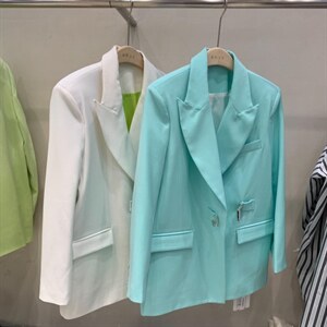 春季新品 西装图片
