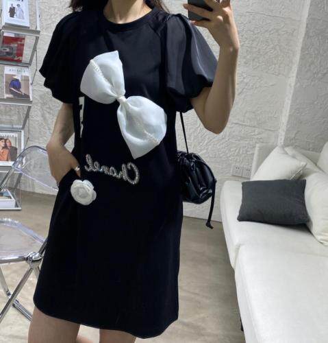 2??0??2??1??春款全面煥新??，女装，AMG