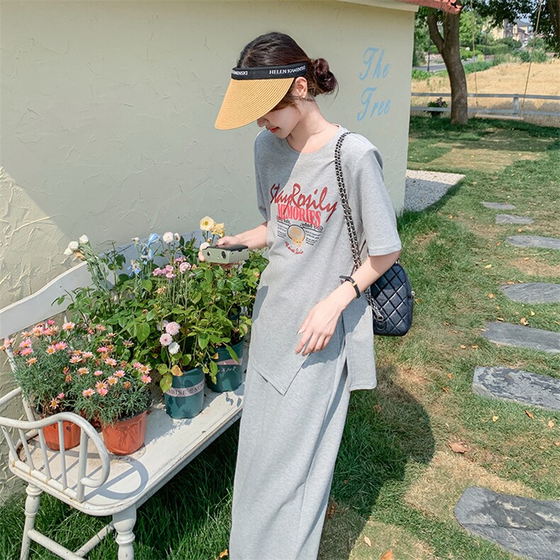 超火松弛感穿搭灰色卫衣套装女春夏2025新款盐系高级半身裙两件套图片