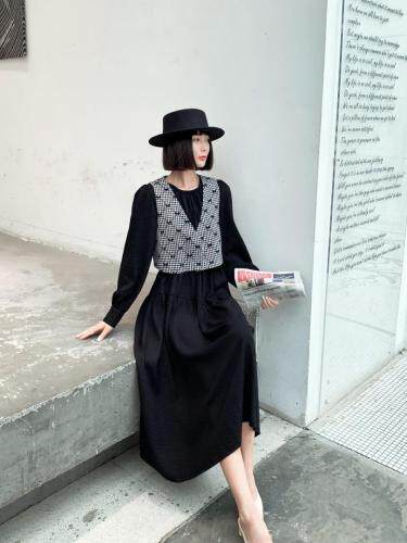 秋季新款连衣裙二件套，女装连衣裙，时尚秀衣阁