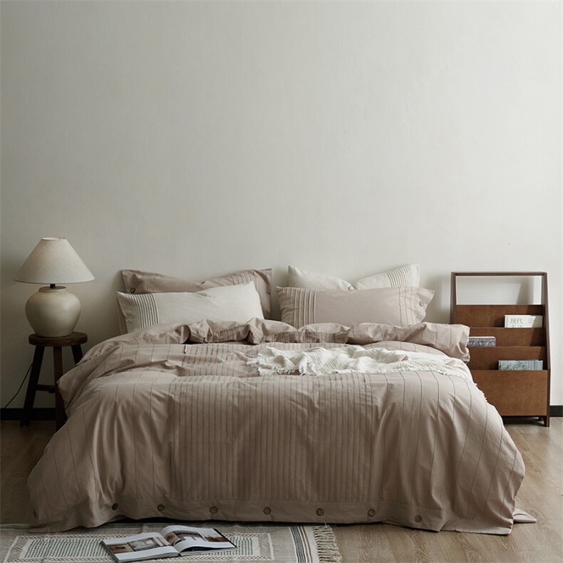 新款全棉线条简约（纽扣)四件套，床品套件，一起卖家纺