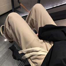 卡其色
