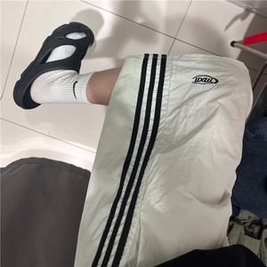 刺绣速干布五分裤侧边条纹三条杠休闲裤 KG06图片