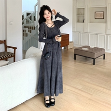 纯欲风扎染设计感立体花朵飘带长袖打底衫大裙摆套装裙显瘦连衣裙，女装套装/套裙，浙宝220A