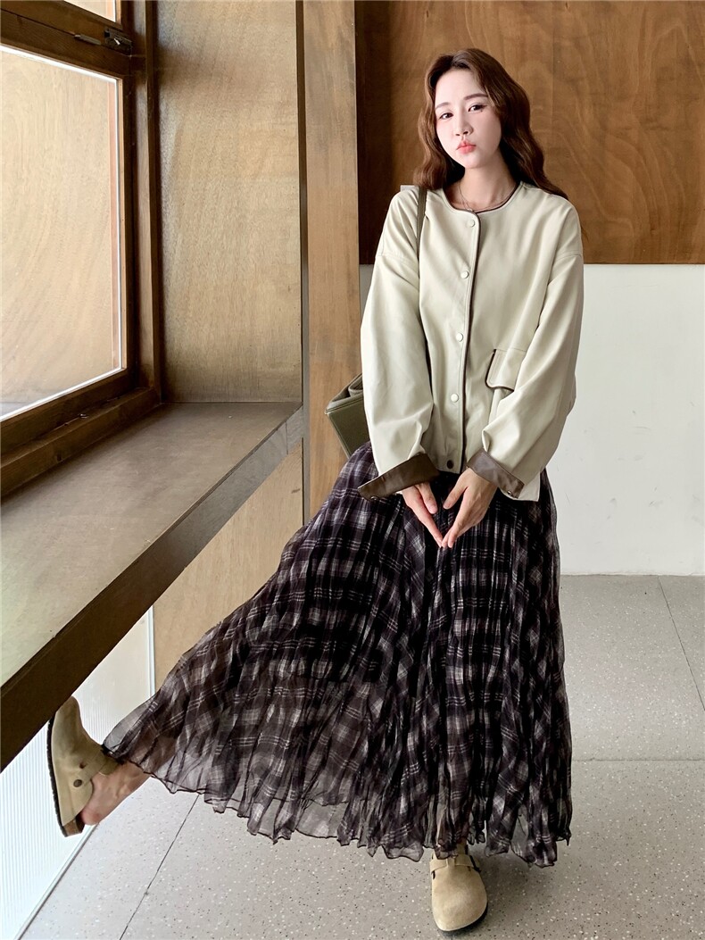 2025年秋季皮衣新款圆领RF2C290-6870#-P175-K265,女装皮衣,蝶眷