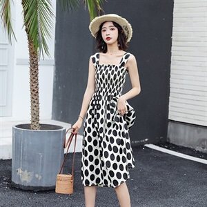 现货2022夏新款时尚吊带裙大波点休闲修身显瘦中长款小众连衣裙图片