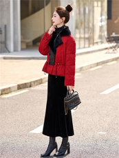 大货已出，2025新款冬装短款加厚羽绒服90%白鸭绒拼接皮毛一体，女装羽绒服，依万里