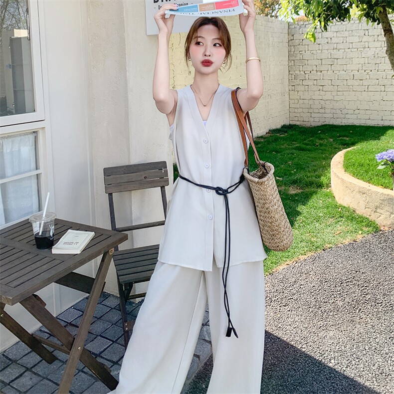 宽松型针织衫休闲白色美式脏脏风欧美风时髦小姨风通勤显瘦气质,女装套装/套裙,2C110