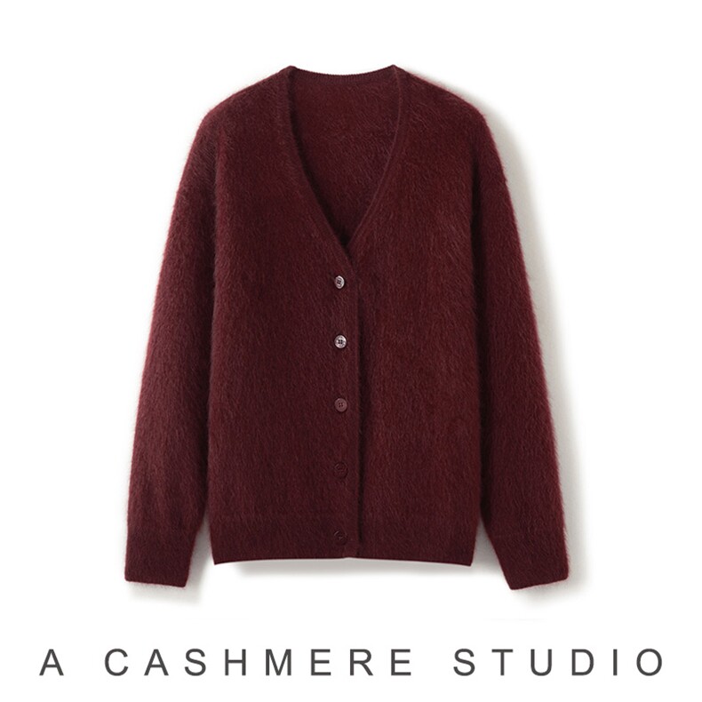 2026年秋季时尚百搭通勤简约休闲V领暗红拉绒开衫，女装羊绒衫，致织羊绒