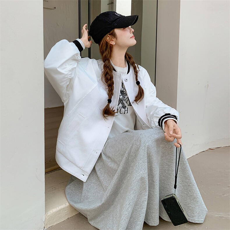 美式复古白色棒球服外套女春秋2025新款休闲气质独特别致夹克上衣,女装短外套,维壹