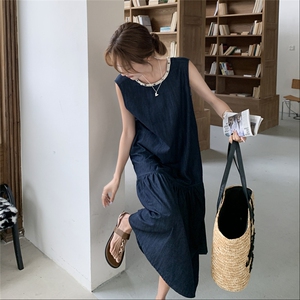 高级感宽松荷叶边鱼尾牛仔长裙女夏新款休闲显瘦气质背心裙连衣裙图片