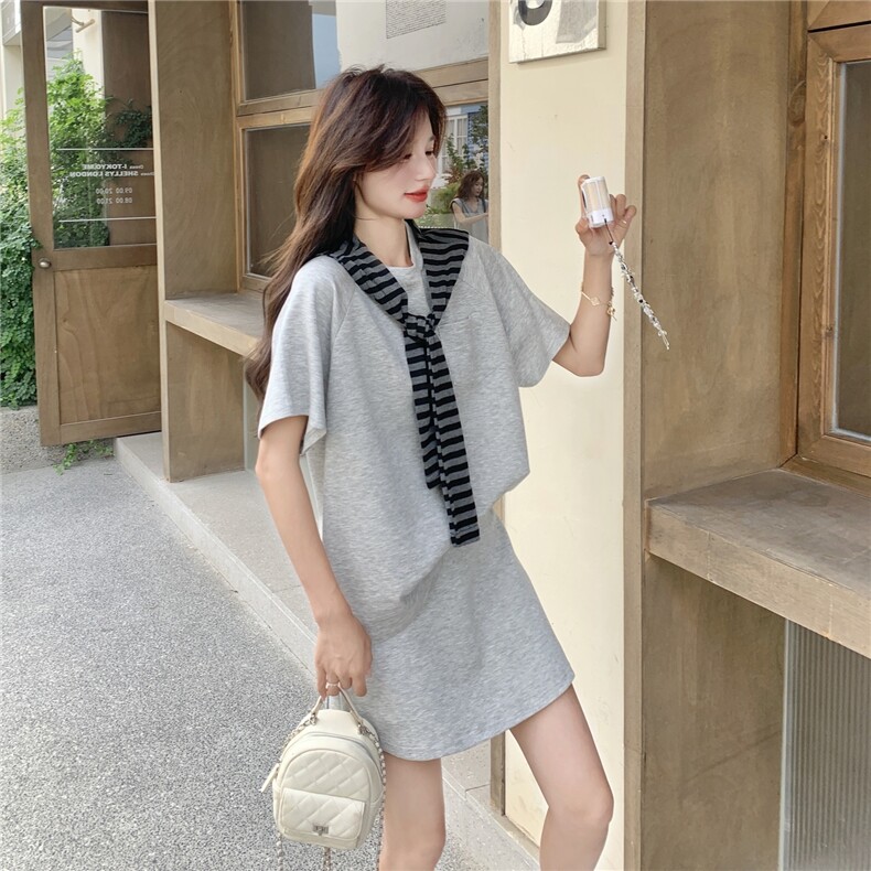 甜美休闲浅灰色T恤短裙套装女夏季小个子两件套今年流行爆款超火,女装套装/套裙,2C090