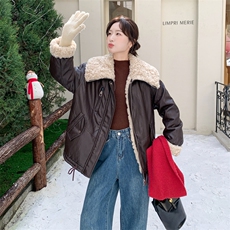 咖色羊羔毛翻领羽绒内胆皮衣外套女2025冬季新款时髦洋气保暖上衣，女装皮衣，艾米莉亚