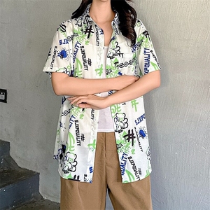 夏季薄款休闲短袖衬衫女ins痞帅潮牌港风日系宽松潮流半袖上衣服图片