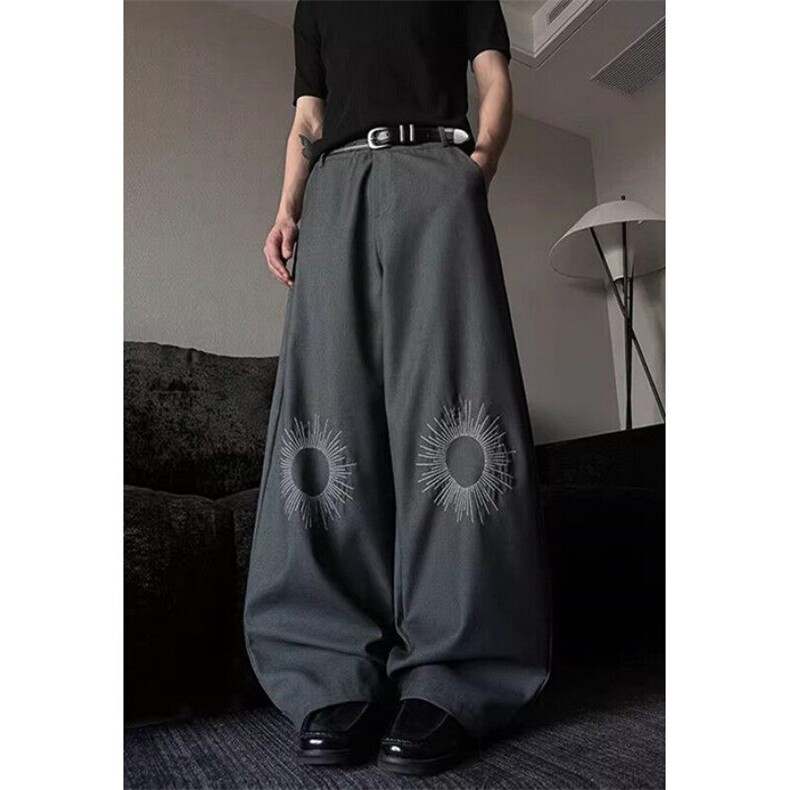 设计高级感刺绣灰色休闲西裤男女弧形垂感阔腿弯刀长裤子K344,男装西裤,星座1116A（原606A-3）
