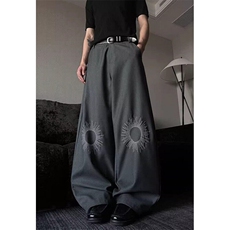 设计高级感刺绣灰色休闲西裤男女弧形垂感阔腿弯刀长裤子K344，男装西裤，星座1116A（原606A-3）