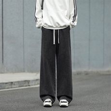 深灰色