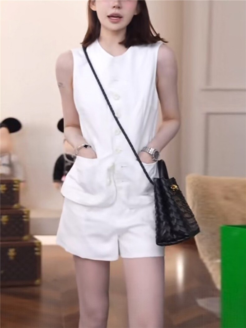 时尚简约休闲套装女夏款单排扣无袖小香风马甲背心阔腿短裤两件套,女装套装/套裙,江南