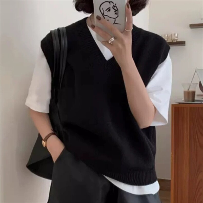 V领针织马甲女宽松秋冬新款灰色羊毛马夹背心毛衣小坎肩外搭,女装马甲,唯若美羊绒