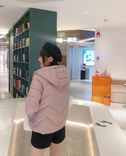 轻薄棉衣，马甲，女装棉衣/棉服，美惠百合